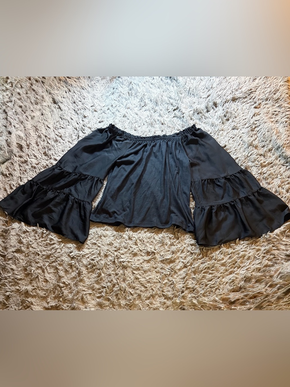 Anthropologie black Gloria off-the-shoulder tiered flowy bell sleeve blouse sz S